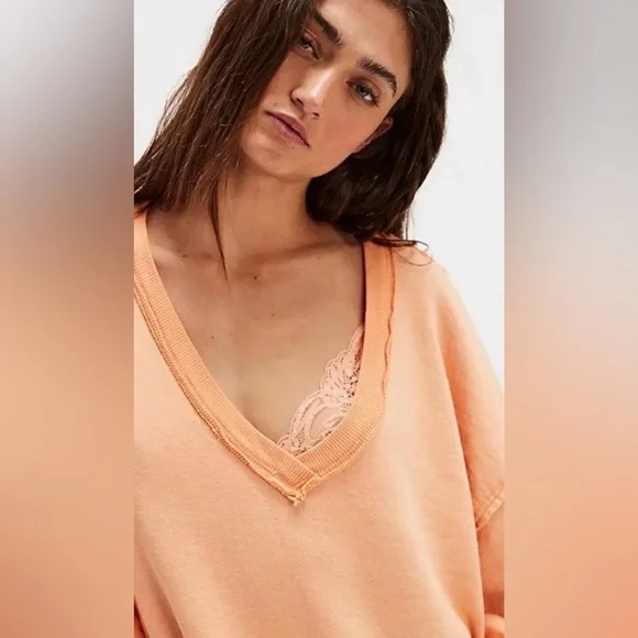 Free People We The Free Venice V-Neck Sweatshirt; Sunset Star; Size XS - Picture 3 of 14